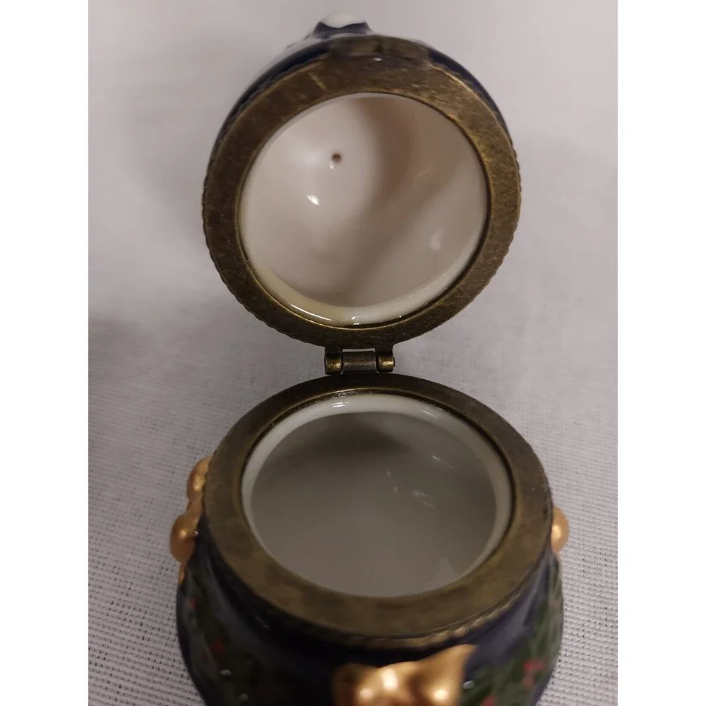 Avon Trinket Box Snowman With Bell Inside Christmas‎ Decoration 4